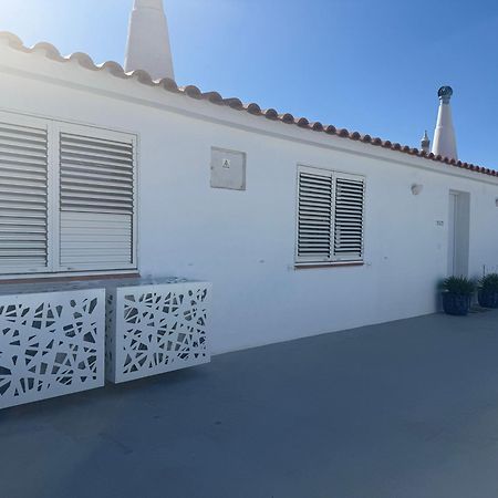 Appartamento Penthouse S.Jorge Seaview T4 Quarteira Esterno foto
