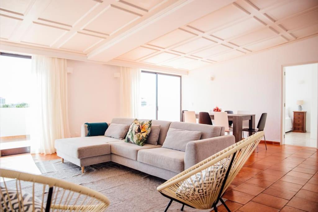 Appartamento Penthouse S.Jorge Seaview T4 Quarteira Esterno foto